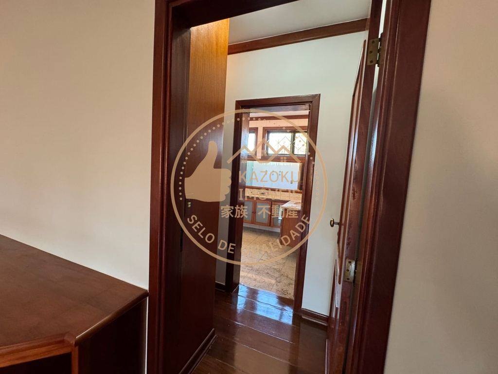 residential-/-sobrado-4-quartos-vila-flores-franca-sp