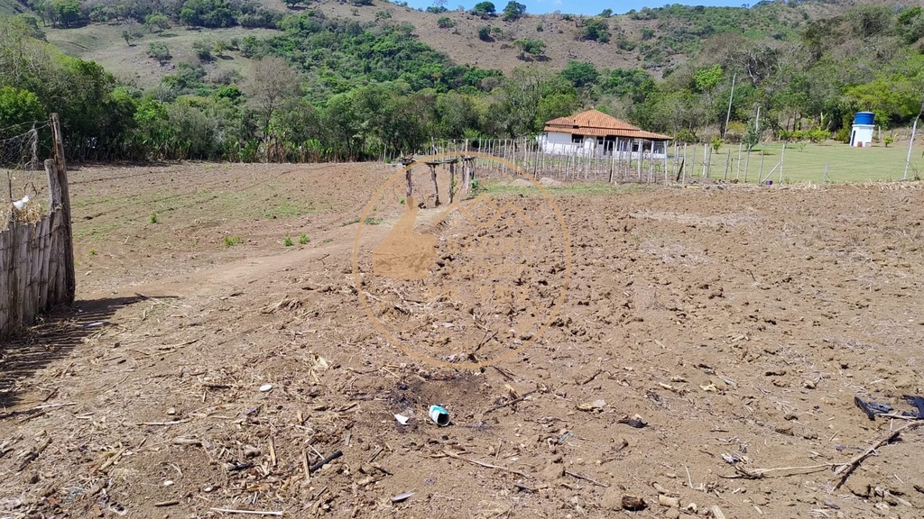 residential-/-farm-ranch-3-quartos-bom-retiro-caldas-mg